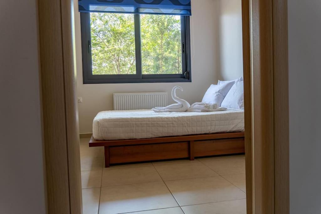 Maisonette With Exclusive Private Parking La Canea