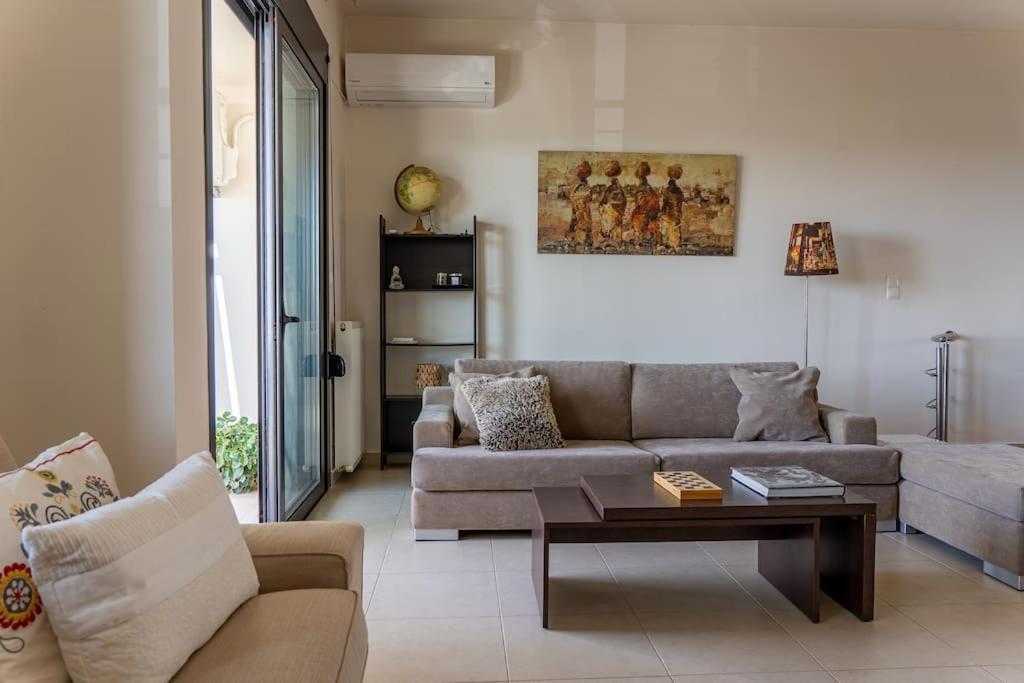 Maisonette With Exclusive Private Parking * Hania